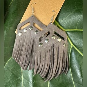 Handmade Genuine Leather Grey Fringe Earrings With Silver Details